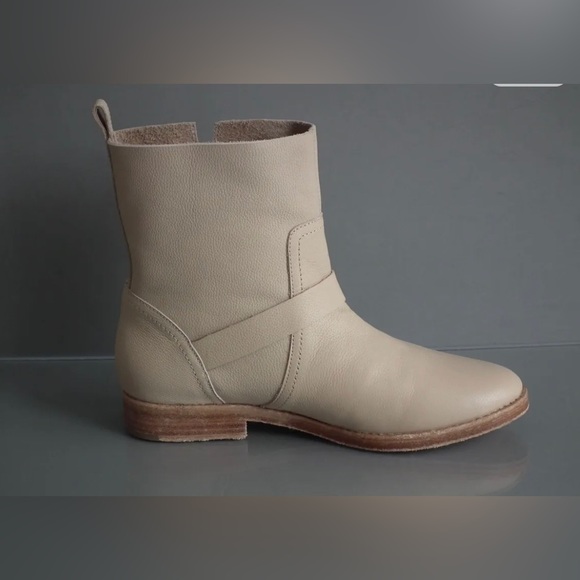 JOIE BUFF LEATHER HOXTON BIKER BOOTIE BOOTS Size 36 NWOT - Picture 2 of 10